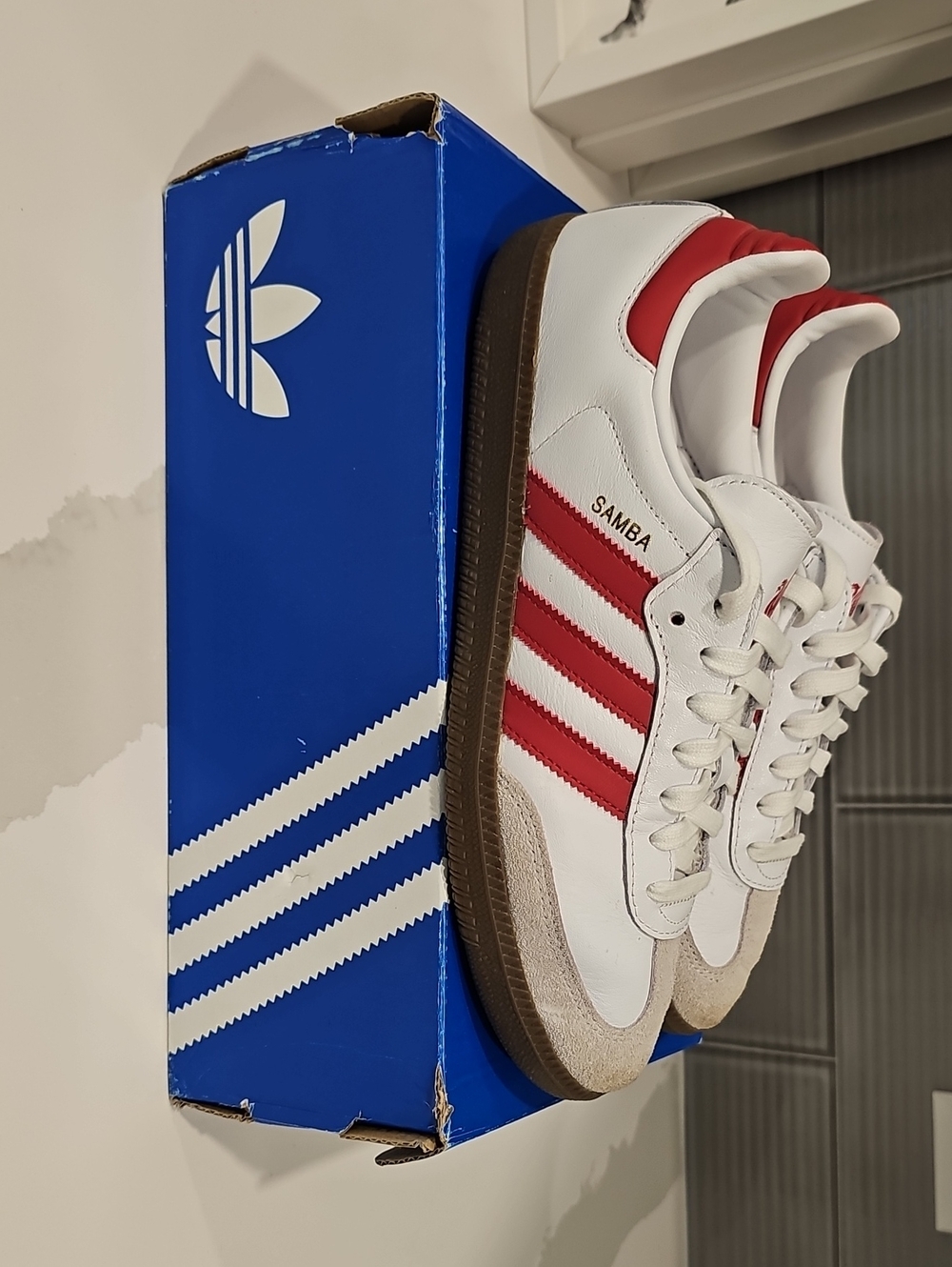 adidas Samba Men's White and Red Low-Top Sneakers